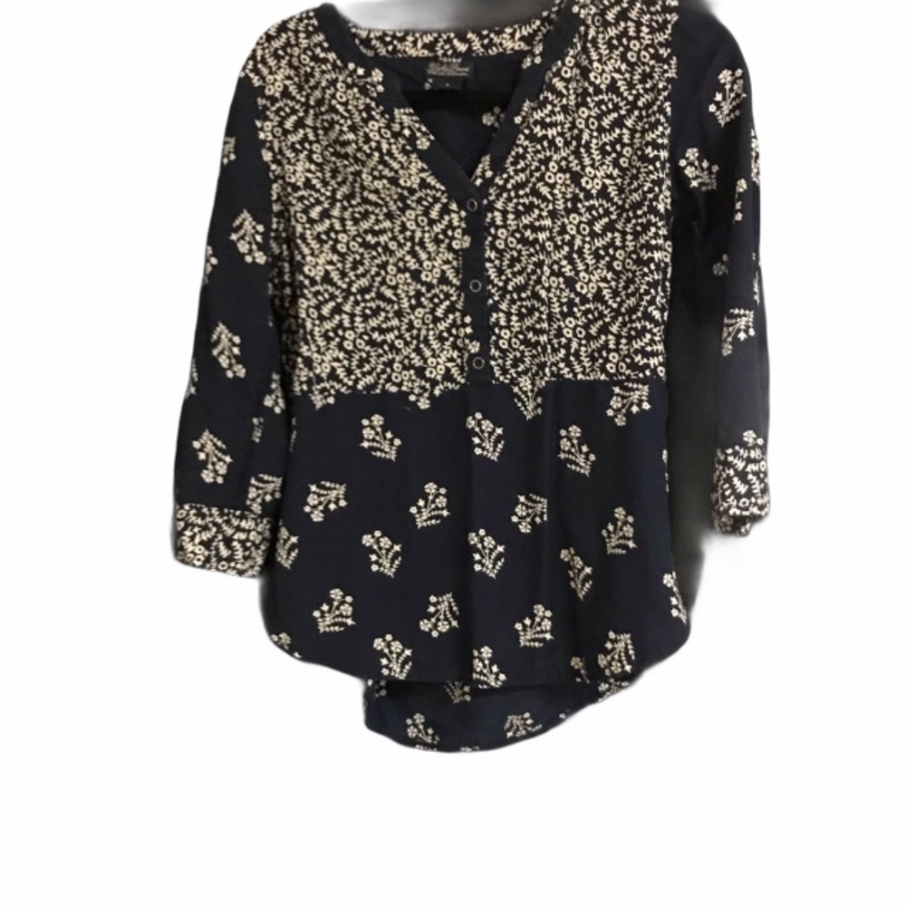 Lucky brand shirt small